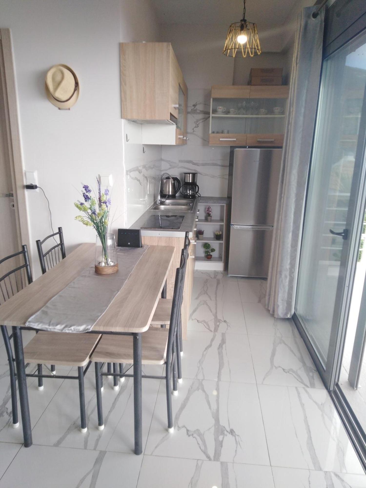 Ocean View Apartment Ratzaklíon Eksteriør bilde